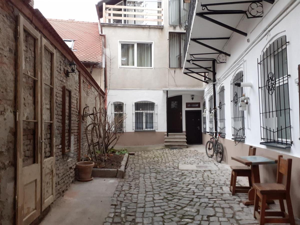 Residence Krone Braşov Buitenkant foto