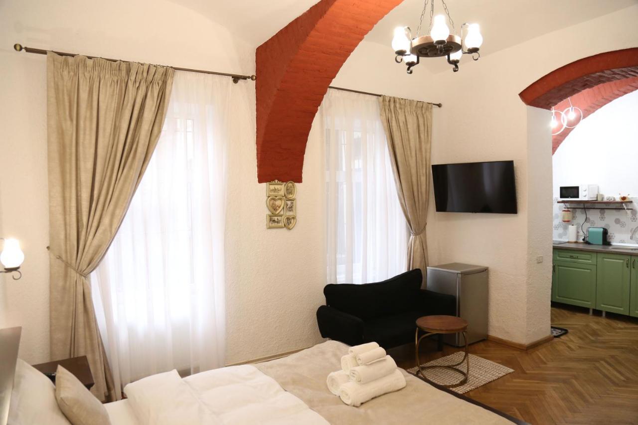 Residence Krone Braşov Buitenkant foto