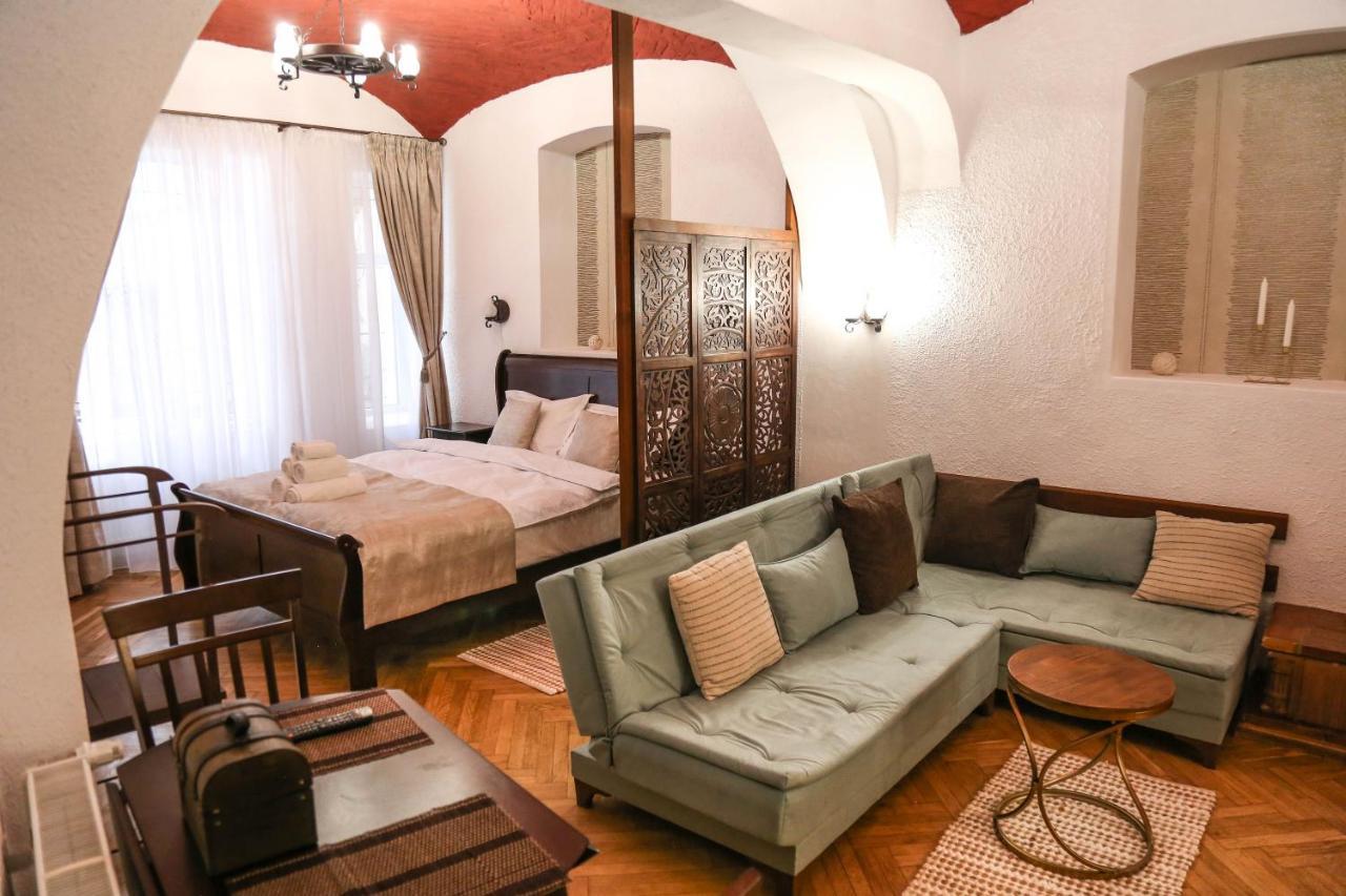 Residence Krone Braşov Buitenkant foto